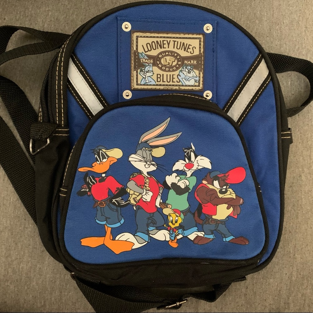 90’s vintage looney tunes mini back pack